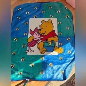 Vintage Winnie the Pooh fleece blanket